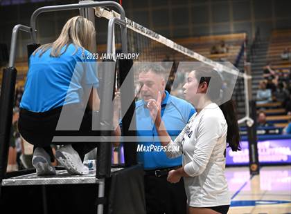 Thumbnail 2 in Campbell Hall vs. Sacred Heart Cathedral Preparatory (CIF State D2 Final) photogallery.
