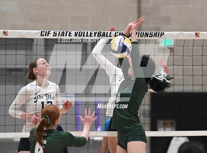 Thumbnail 2 in Campbell Hall vs. Sacred Heart Cathedral Preparatory (CIF State D2 Final) photogallery.