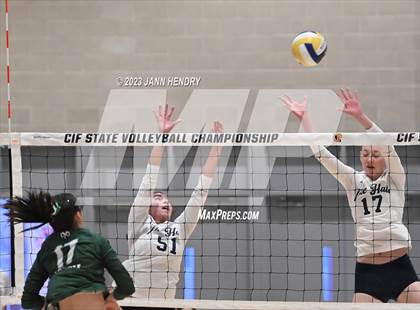 Thumbnail 2 in Campbell Hall vs. Sacred Heart Cathedral Preparatory (CIF State D2 Final) photogallery.