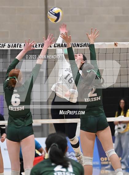 Thumbnail 2 in Campbell Hall vs. Sacred Heart Cathedral Preparatory (CIF State D2 Final) photogallery.