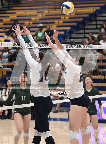 Thumbnail 2 in Campbell Hall vs. Sacred Heart Cathedral Preparatory (CIF State D2 Final) photogallery.
