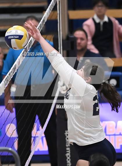 Thumbnail 2 in Campbell Hall vs. Sacred Heart Cathedral Preparatory (CIF State D2 Final) photogallery.