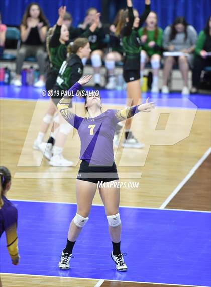 Thumbnail 1 in Denver Christian vs. Fowler (CHSAA 2A 2nd Round) photogallery.