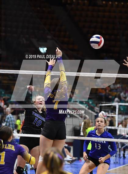 Thumbnail 2 in Denver Christian vs. Fowler (CHSAA 2A 2nd Round) photogallery.