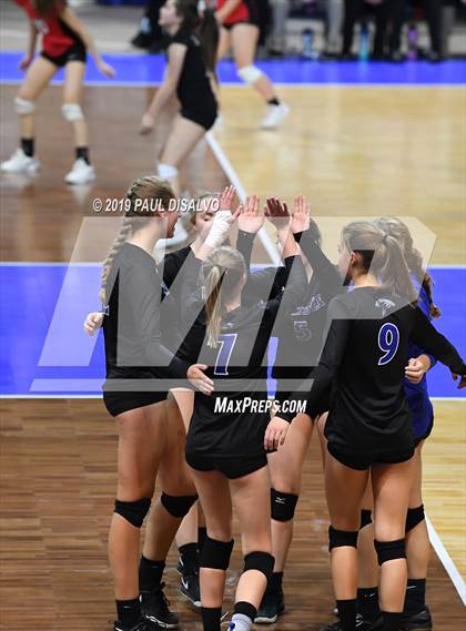 Thumbnail 1 in Denver Christian vs. Fowler (CHSAA 2A 2nd Round) photogallery.