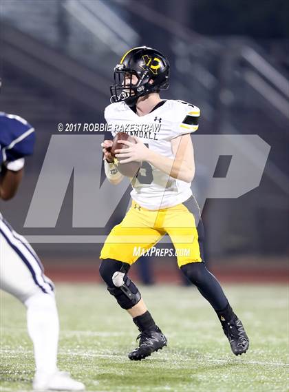 Thumbnail 2 in Crandall vs. Paris (UIL 4A Division I Bi-District) photogallery.