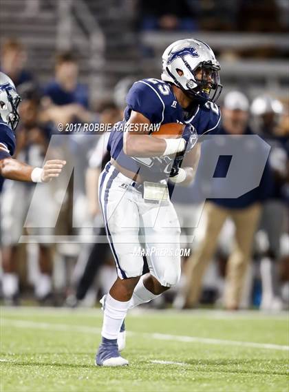 Thumbnail 2 in Crandall vs. Paris (UIL 4A Division I Bi-District) photogallery.