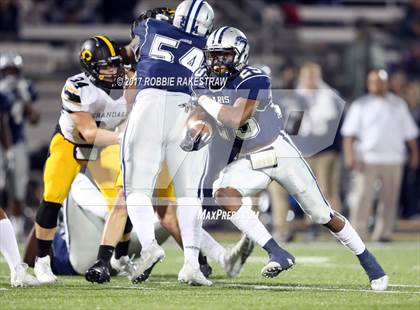 Thumbnail 1 in Crandall vs. Paris (UIL 4A Division I Bi-District) photogallery.