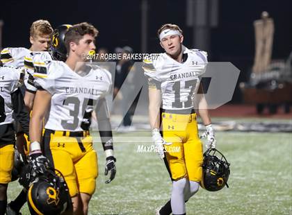 Thumbnail 3 in Crandall vs. Paris (UIL 4A Division I Bi-District) photogallery.