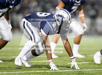 Thumbnail 3 in Crandall vs. Paris (UIL 4A Division I Bi-District) photogallery.