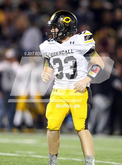 Thumbnail 3 in Crandall vs. Paris (UIL 4A Division I Bi-District) photogallery.