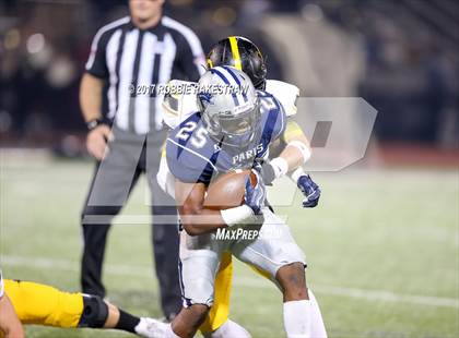 Thumbnail 2 in Crandall vs. Paris (UIL 4A Division I Bi-District) photogallery.