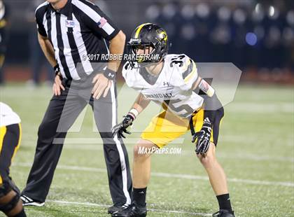 Thumbnail 3 in Crandall vs. Paris (UIL 4A Division I Bi-District) photogallery.