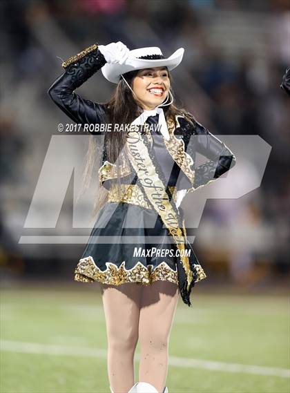 Thumbnail 2 in Crandall vs. Paris (UIL 4A Division I Bi-District) photogallery.