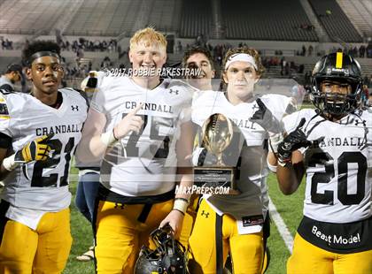 Thumbnail 3 in Crandall vs. Paris (UIL 4A Division I Bi-District) photogallery.