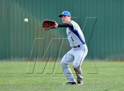 Thumbnail 1 in Krum vs Leonard (Pottsboro Tournament) photogallery.