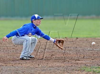 Thumbnail 3 in Krum vs Leonard (Pottsboro Tournament) photogallery.