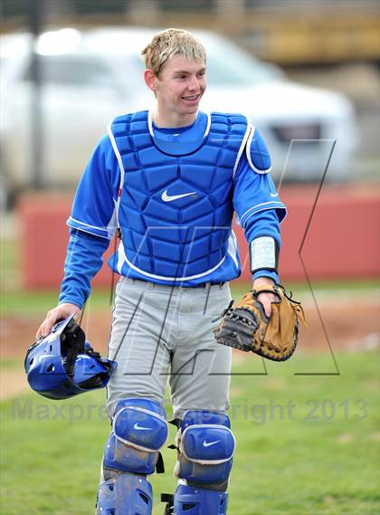 Thumbnail 2 in Krum vs Leonard (Pottsboro Tournament) photogallery.