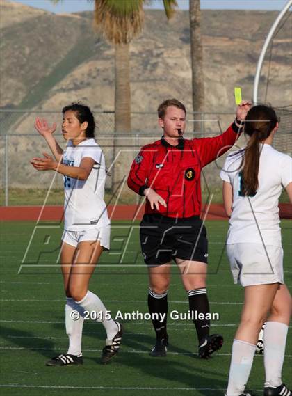 Thumbnail 2 in Carlsbad vs Santiago (CIF SS D1 Final) photogallery.