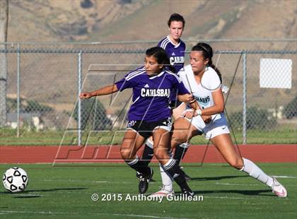 Thumbnail 3 in Carlsbad vs Santiago (CIF SS D1 Final) photogallery.