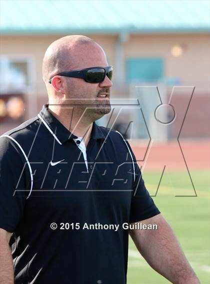 Thumbnail 3 in Carlsbad vs Santiago (CIF SS D1 Final) photogallery.