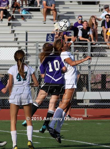 Thumbnail 3 in Carlsbad vs Santiago (CIF SS D1 Final) photogallery.