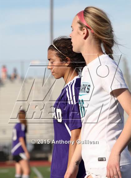 Thumbnail 2 in Carlsbad vs Santiago (CIF SS D1 Final) photogallery.