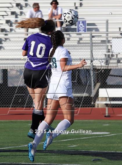 Thumbnail 3 in Carlsbad vs Santiago (CIF SS D1 Final) photogallery.