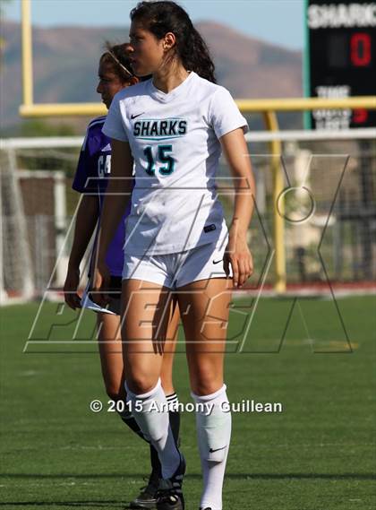 Thumbnail 2 in Carlsbad vs Santiago (CIF SS D1 Final) photogallery.