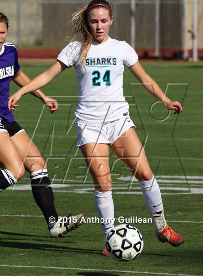 Thumbnail 2 in Carlsbad vs Santiago (CIF SS D1 Final) photogallery.