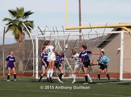Thumbnail 3 in Carlsbad vs Santiago (CIF SS D1 Final) photogallery.