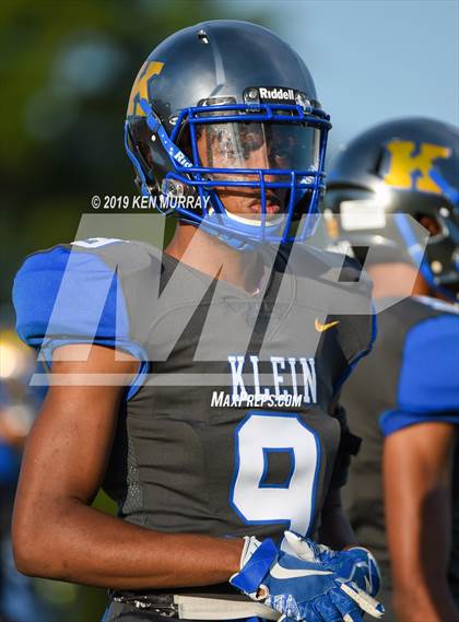 Thumbnail 1 in Klein @ Klein Oak photogallery.