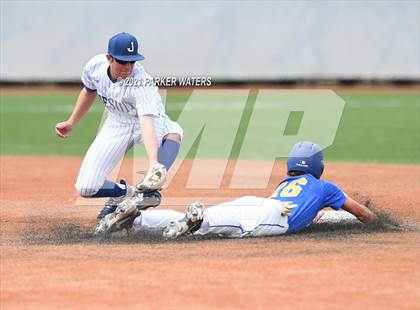 Thumbnail 1 in Vandebilt Catholic @ Jesuit photogallery.