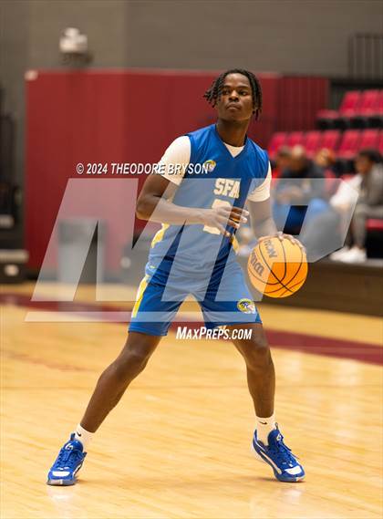 Thumbnail 2 in Specially Fit Academy vs. Chattanooga Prep (Ted McClain Christmas Classic) photogallery.