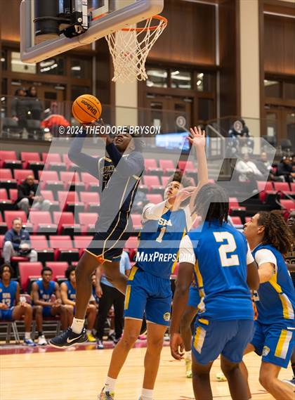 Thumbnail 3 in Specially Fit Academy vs. Chattanooga Prep (Ted McClain Christmas Classic) photogallery.
