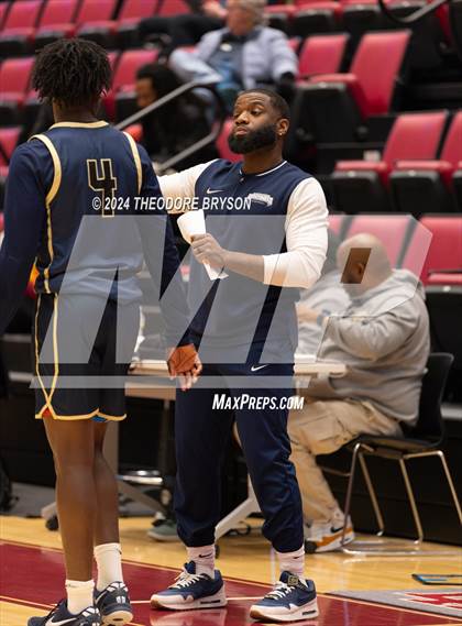 Thumbnail 2 in Specially Fit Academy vs. Chattanooga Prep (Ted McClain Christmas Classic) photogallery.