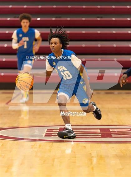 Thumbnail 3 in Specially Fit Academy vs. Chattanooga Prep (Ted McClain Christmas Classic) photogallery.
