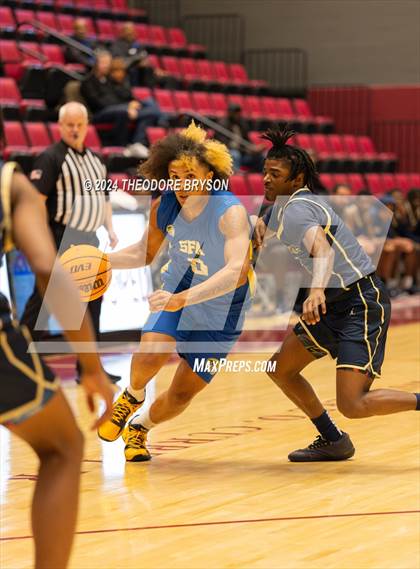 Thumbnail 3 in Specially Fit Academy vs. Chattanooga Prep (Ted McClain Christmas Classic) photogallery.