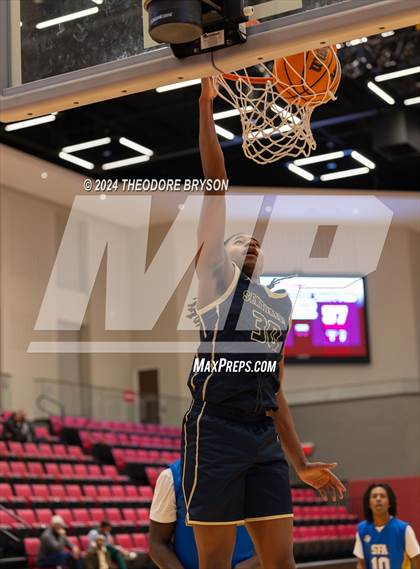 Thumbnail 3 in Specially Fit Academy vs. Chattanooga Prep (Ted McClain Christmas Classic) photogallery.