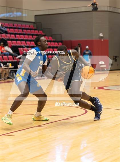 Thumbnail 3 in Specially Fit Academy vs. Chattanooga Prep (Ted McClain Christmas Classic) photogallery.