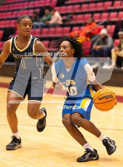 Thumbnail 3 in Specially Fit Academy vs. Chattanooga Prep (Ted McClain Christmas Classic) photogallery.