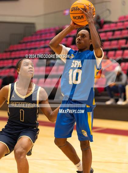 Thumbnail 2 in Specially Fit Academy vs. Chattanooga Prep (Ted McClain Christmas Classic) photogallery.