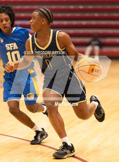 Thumbnail 1 in Specially Fit Academy vs. Chattanooga Prep (Ted McClain Christmas Classic) photogallery.