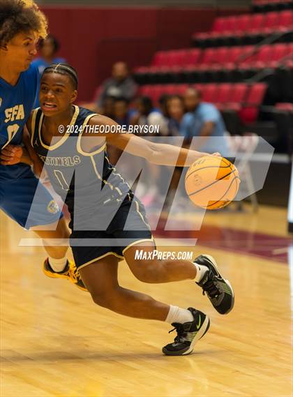 Thumbnail 2 in Specially Fit Academy vs. Chattanooga Prep (Ted McClain Christmas Classic) photogallery.