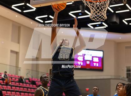 Thumbnail 2 in Specially Fit Academy vs. Chattanooga Prep (Ted McClain Christmas Classic) photogallery.