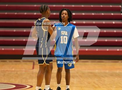 Thumbnail 2 in Specially Fit Academy vs. Chattanooga Prep (Ted McClain Christmas Classic) photogallery.