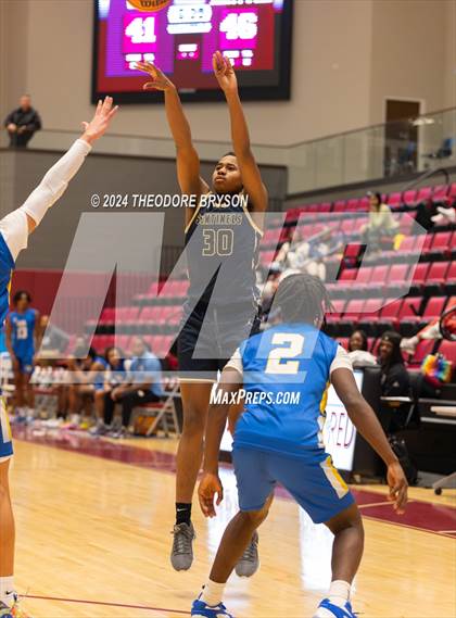 Thumbnail 3 in Specially Fit Academy vs. Chattanooga Prep (Ted McClain Christmas Classic) photogallery.