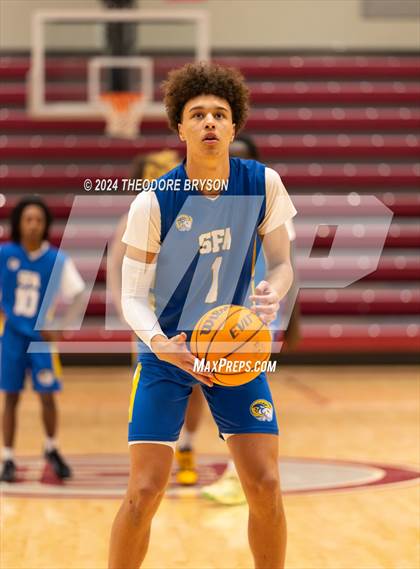 Thumbnail 1 in Specially Fit Academy vs. Chattanooga Prep (Ted McClain Christmas Classic) photogallery.