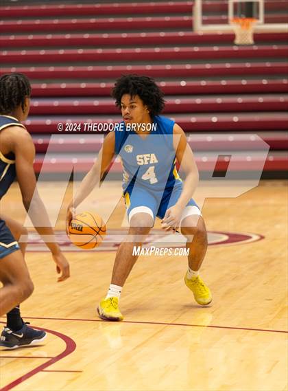 Thumbnail 2 in Specially Fit Academy vs. Chattanooga Prep (Ted McClain Christmas Classic) photogallery.