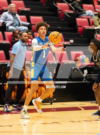Thumbnail 1 in Specially Fit Academy vs. Chattanooga Prep (Ted McClain Christmas Classic) photogallery.